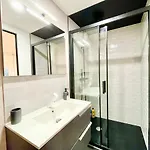 Apartament Le Rosacker - Proche Centre Et Gare - Terrasse - Parking Gratuit 2 Places - 2 - 2 Salles De Bain - Netflix Colmar
