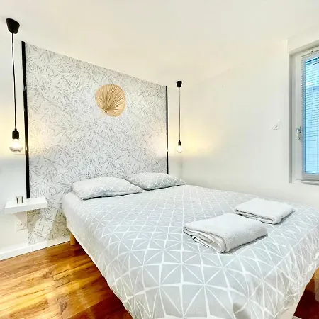 Le Rosacker - Proche Centre Et Gare - Terrasse - Parking Gratuit 2 Places - 2 - 2 Salles De Bain - Netflix Apartamento Colmar