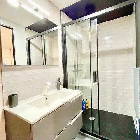 Le Rosacker - Proche Centre Et Gare - Terrasse - Parking Gratuit 2 Places - 2 - 2 Salles De Bain - Netflix Διαμέρισμα *